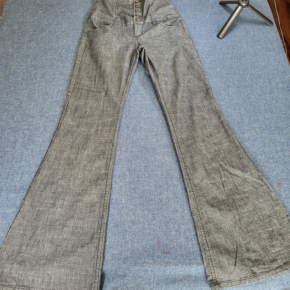XXI Forever Grey High Waisted Flare Jeans Button Fly Wide Leg Size 26